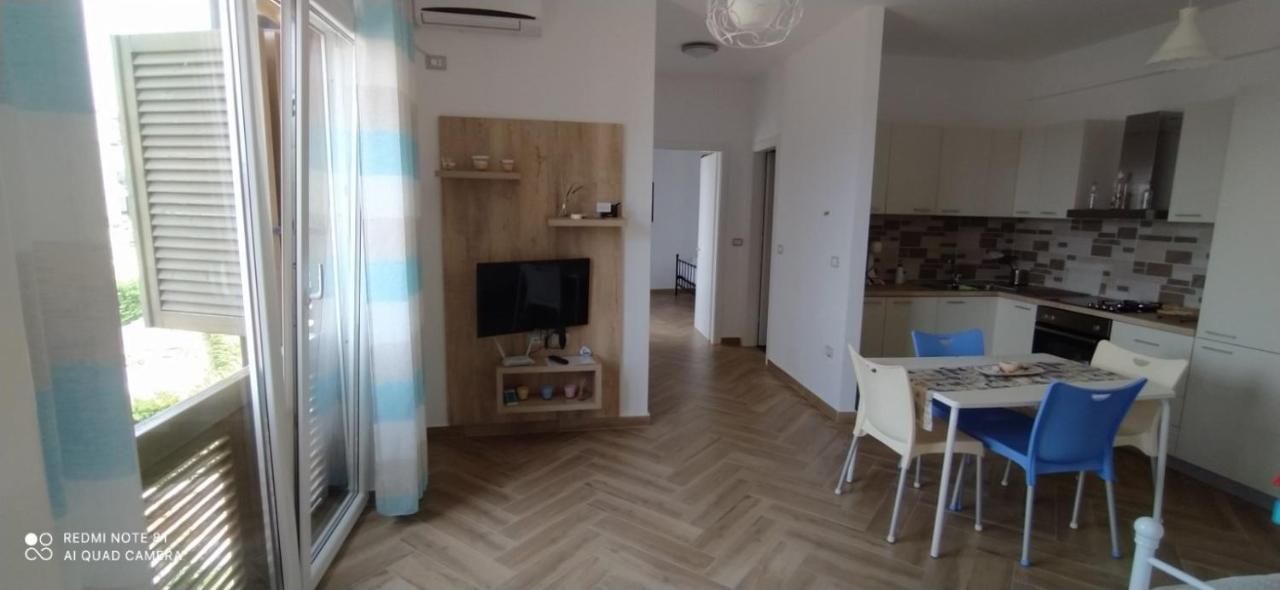 Artemis House Apartment