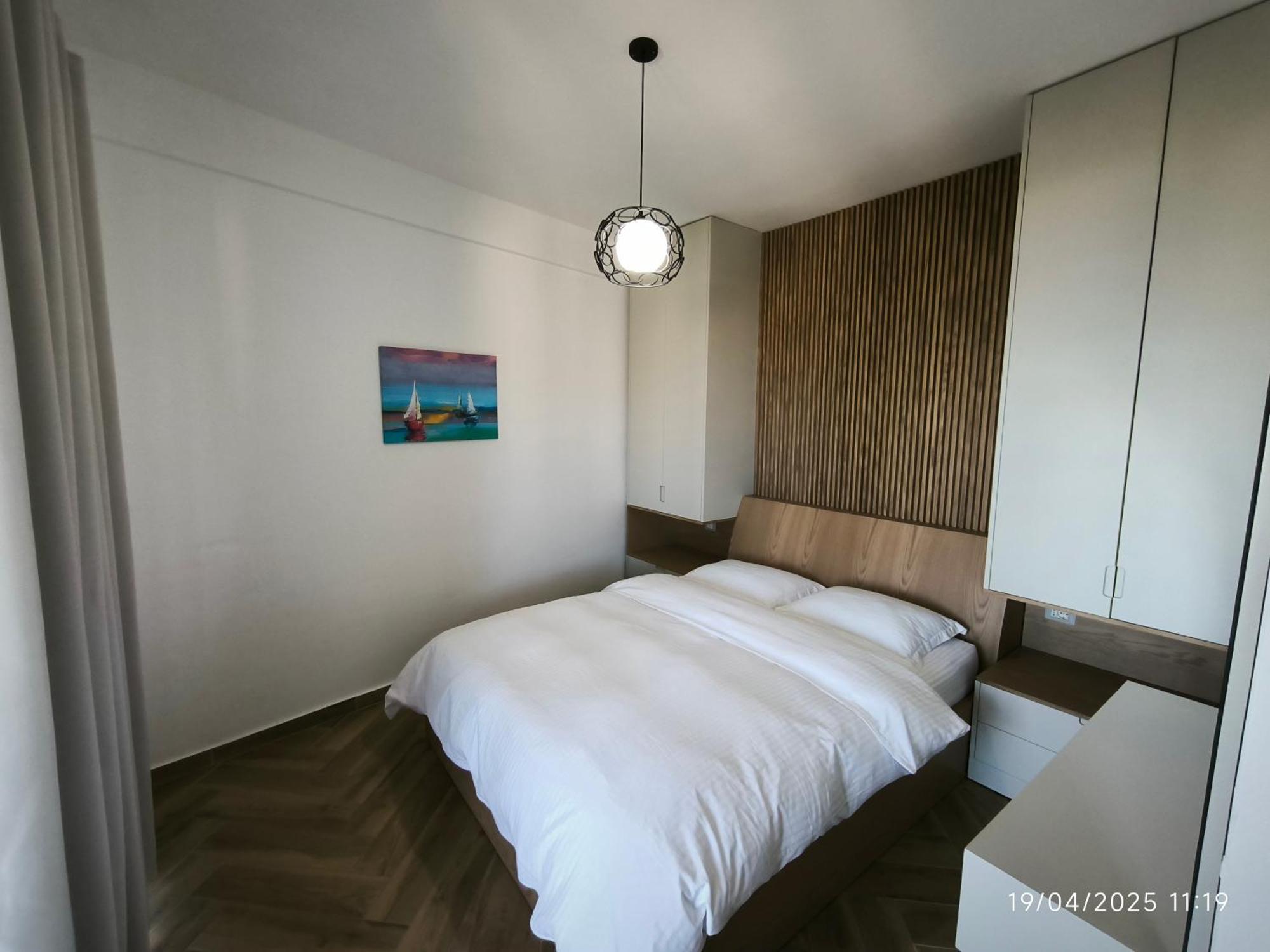 Artemis House Apartment